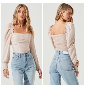 ASTR Puff Sleeve Square Neck Ruched Top